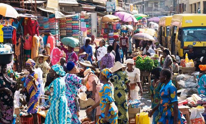 Nigeria’s Inflation Falls to 15.43% But Food Prices Remain a Concern