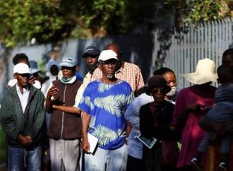 South Africa's Economic Outlook Under Pressure as Key Indicator Falls for Third Month