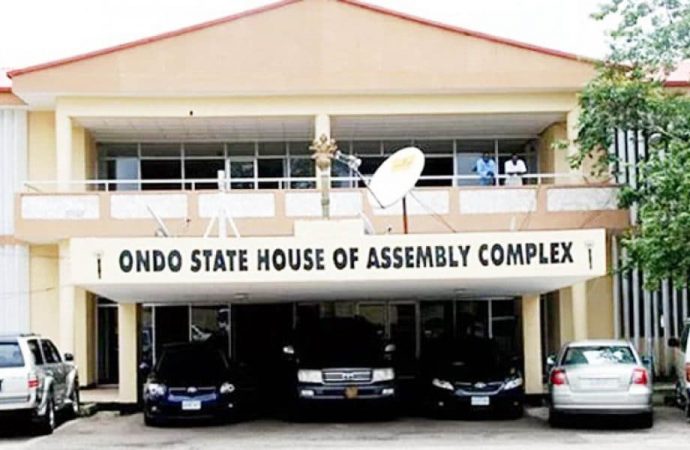 Ondo Assembly Crisis: Suspected Thugs Invade Complex Amid Speaker’s Impeachment Battle