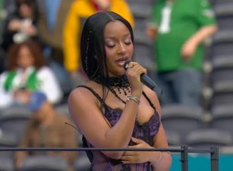 Ayra Starr Makes History With NFL Halftime Performance in London-monafrika