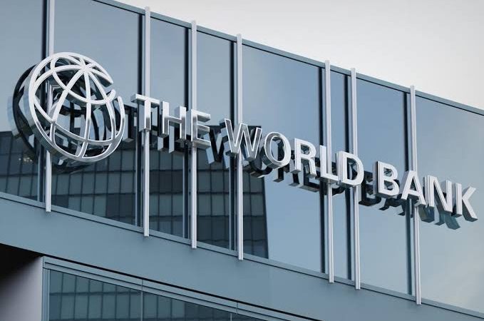 World Bank Raises Africa Growth Forecast to 4.3%, Calls for More AI Investment